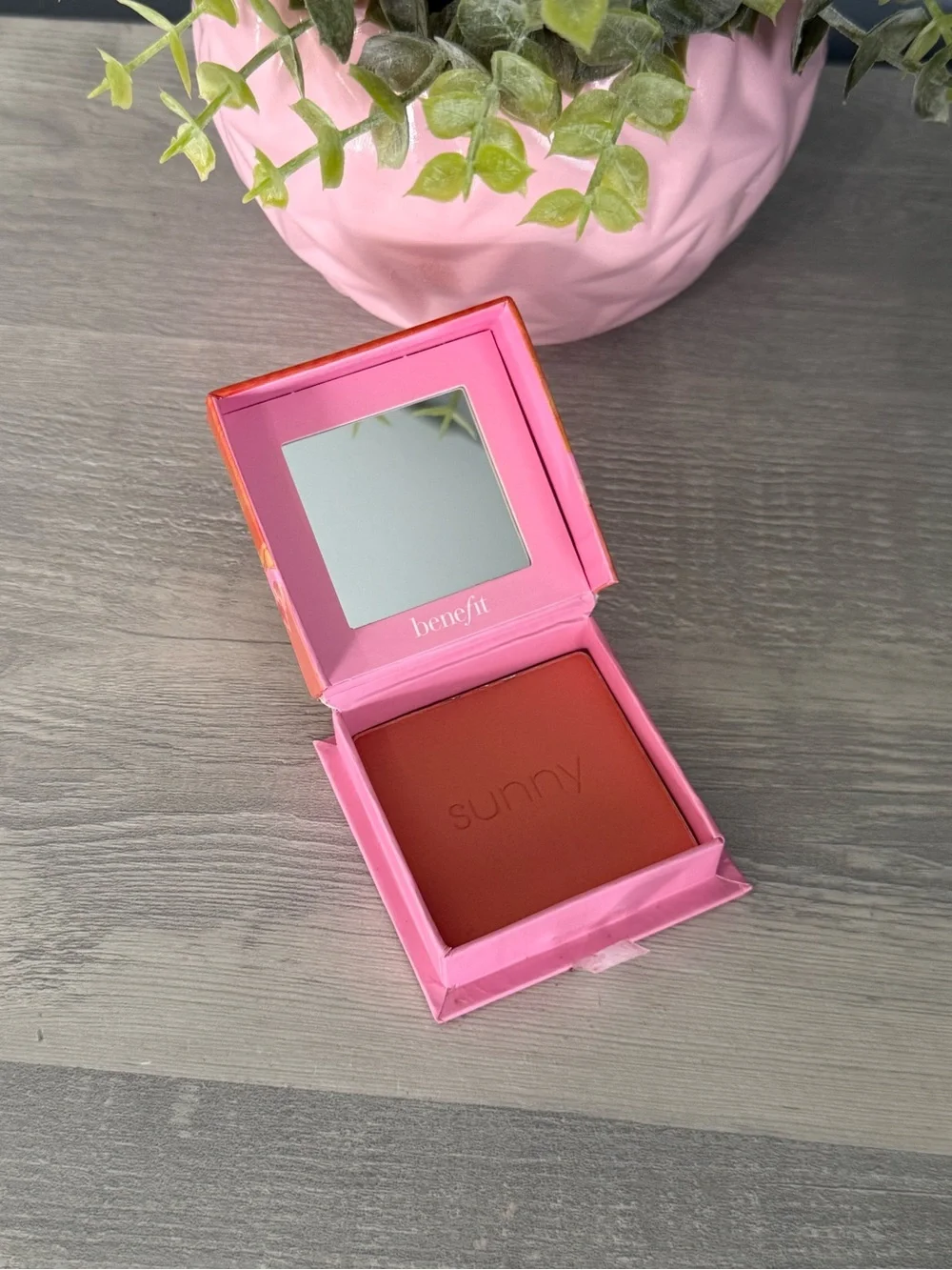 Benefit compact bronzer