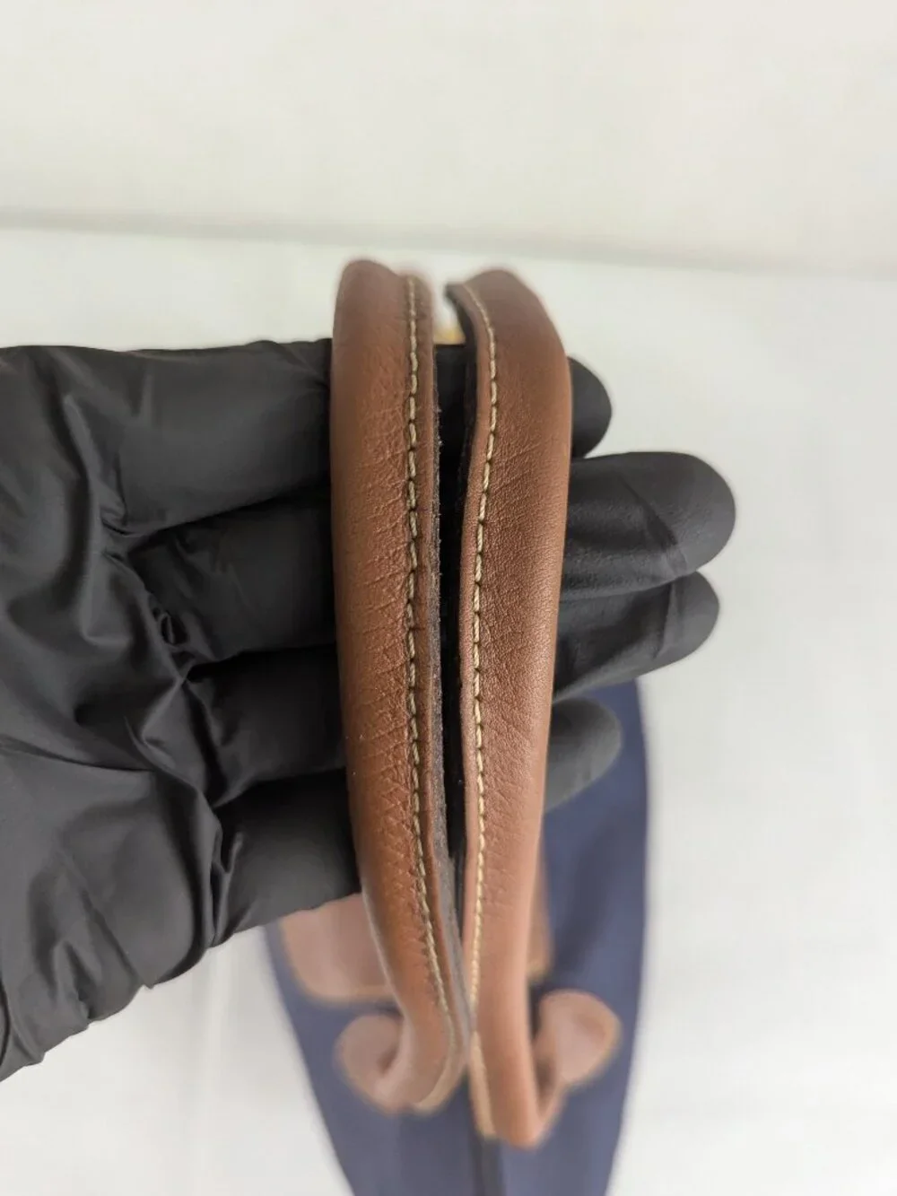 Longchamp usa dimensions zipped