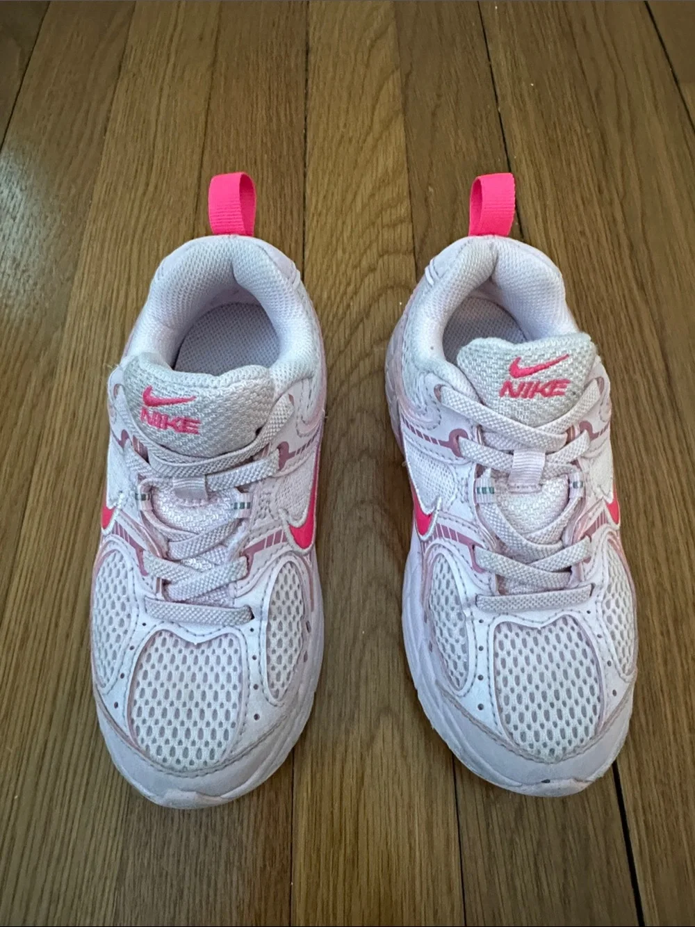 Nike lightweight kids
