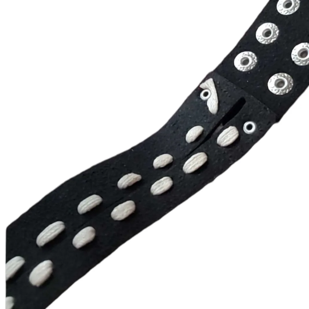 None 10 black