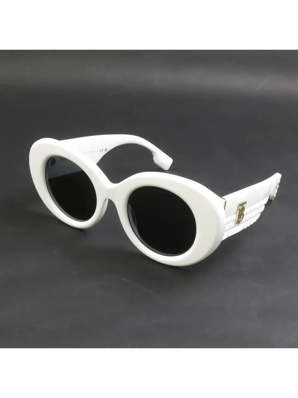 Auth Burberry Sunglasses White/Black #284476B13B