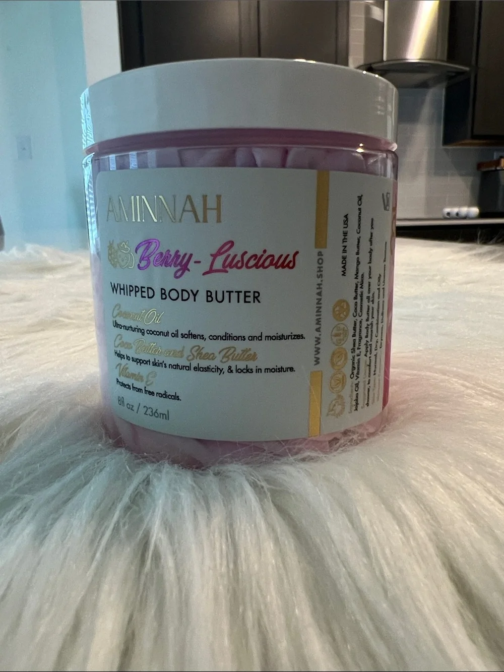 Aminnah nwt berry