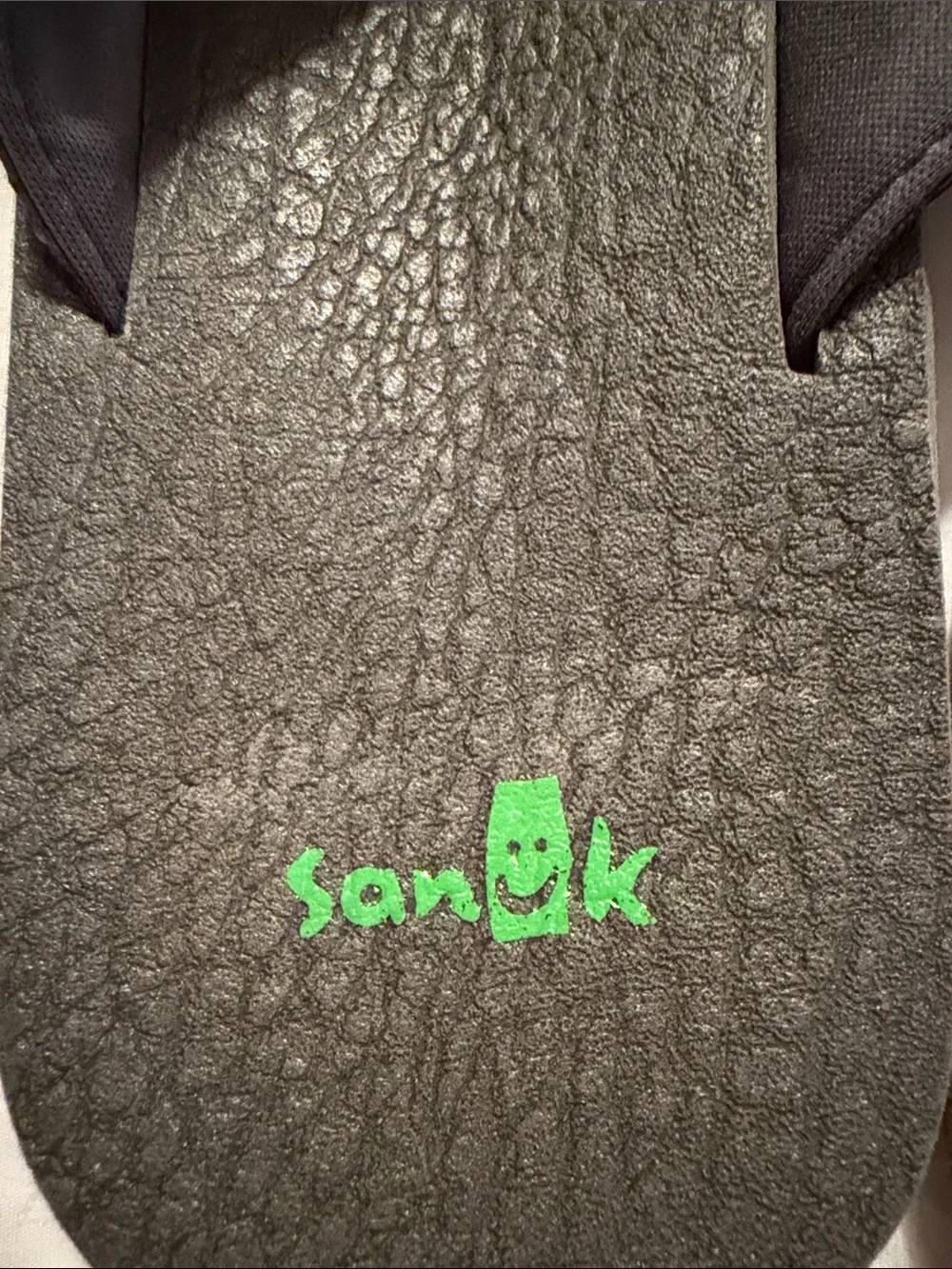 Sanuk classic flip