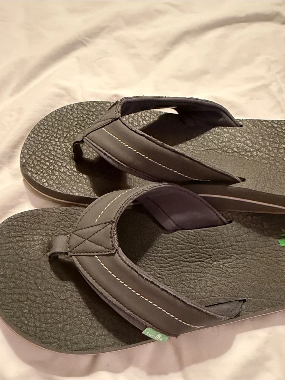 Sanuk classic flip
