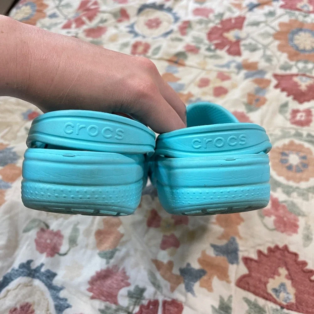 CROCS good used