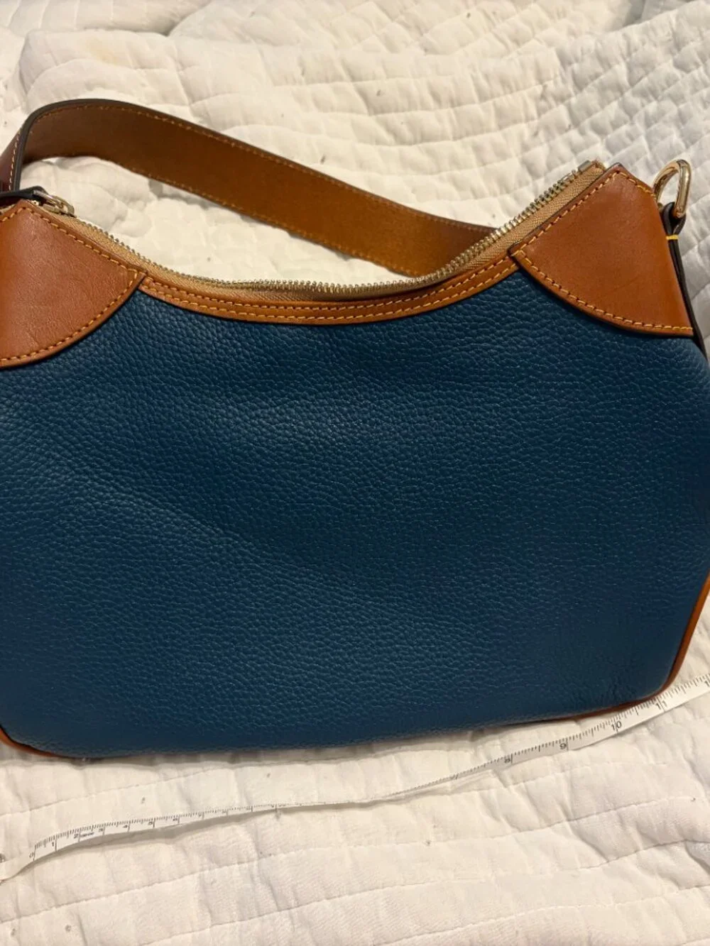 Dooney & Bourke this dooney