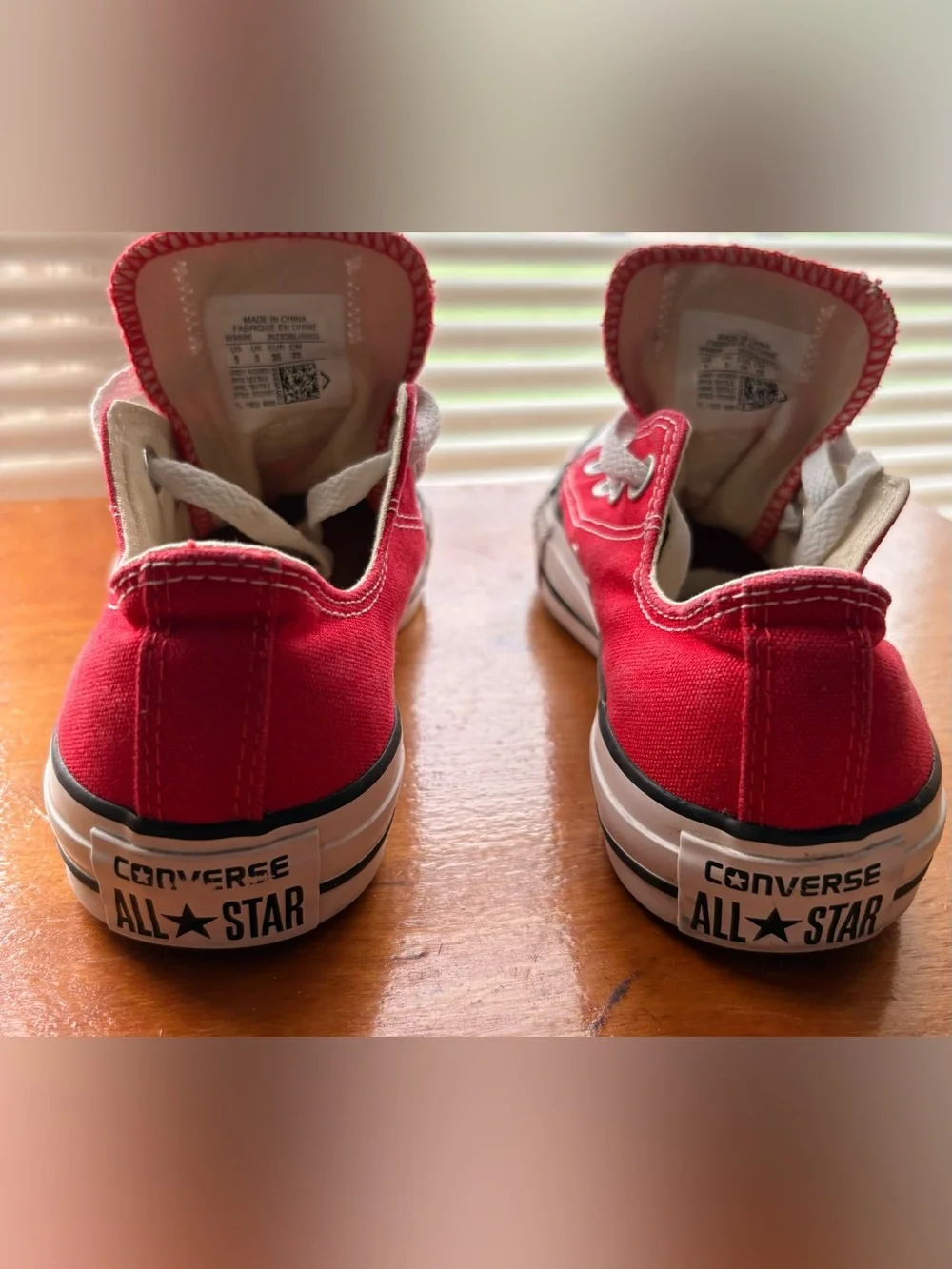 Converse classic low