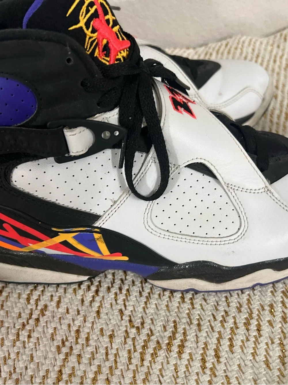 Jordan classic silhouette