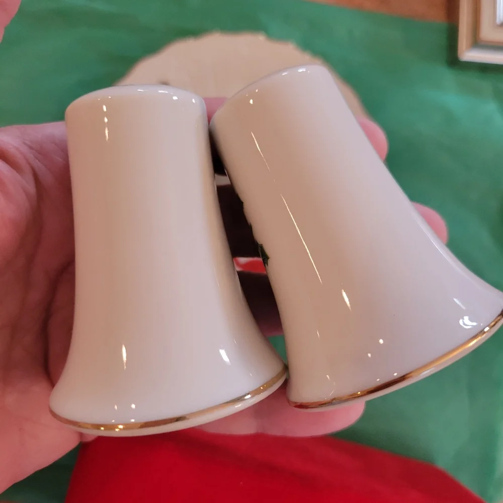 Lefton see shakers