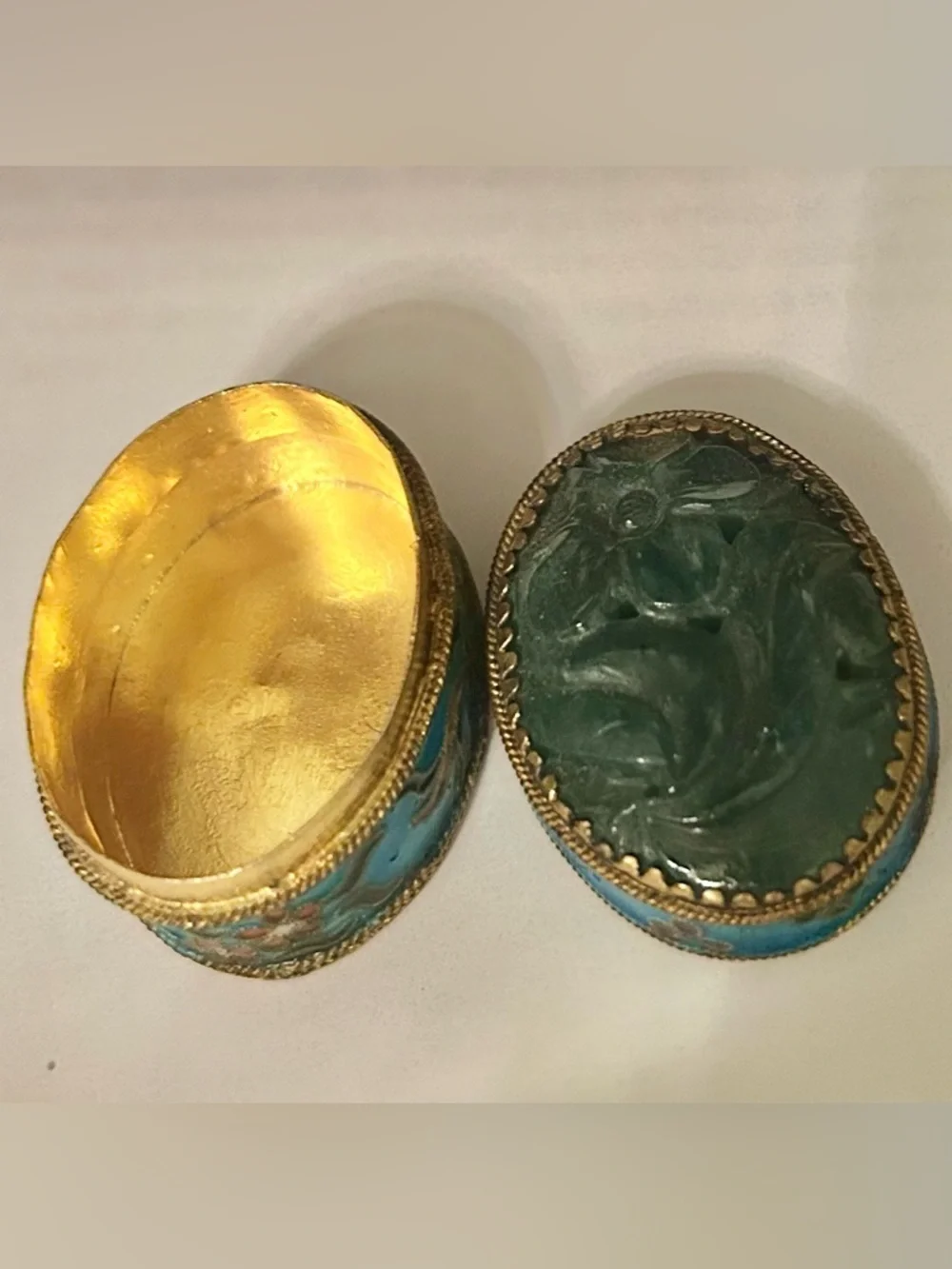 Oval Jade Trinket Box with Decorative Gold Trim