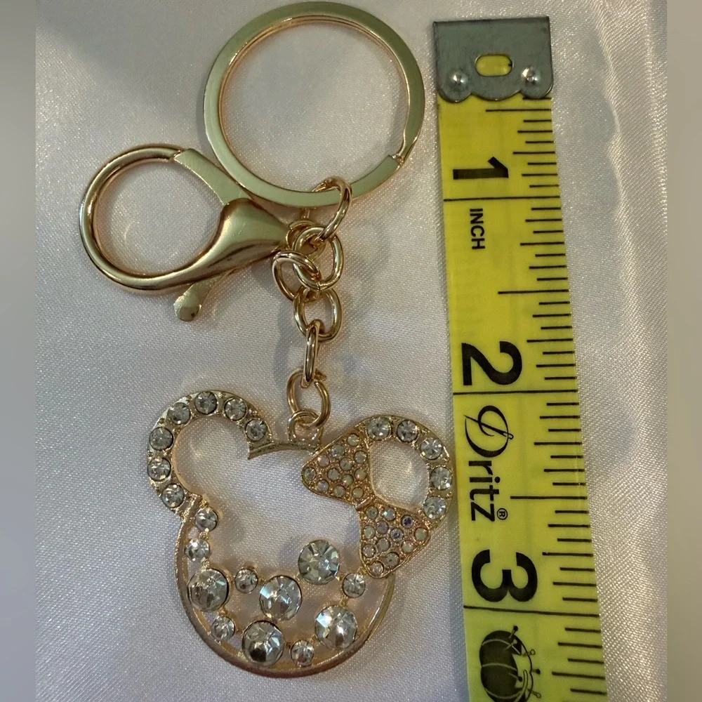 N/A elegant gold