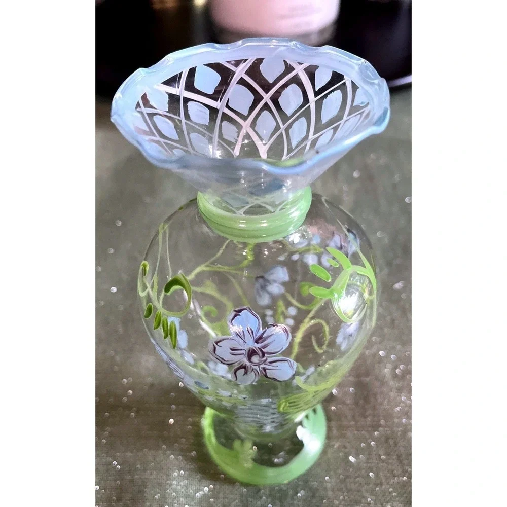 Tracy Porter Vintage Hand-Painted Glass Bud Vase~EUC