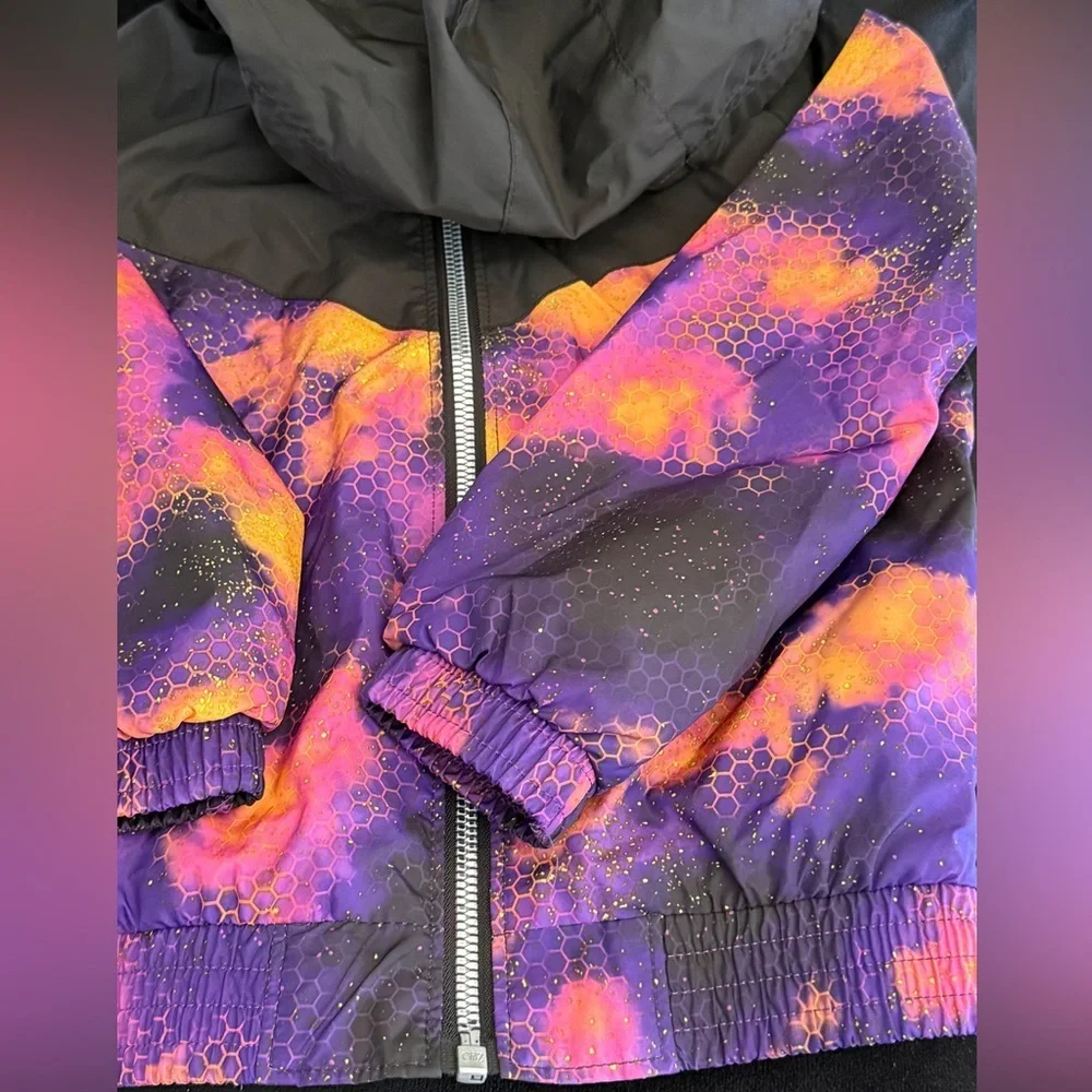 Nike lightweight hooded