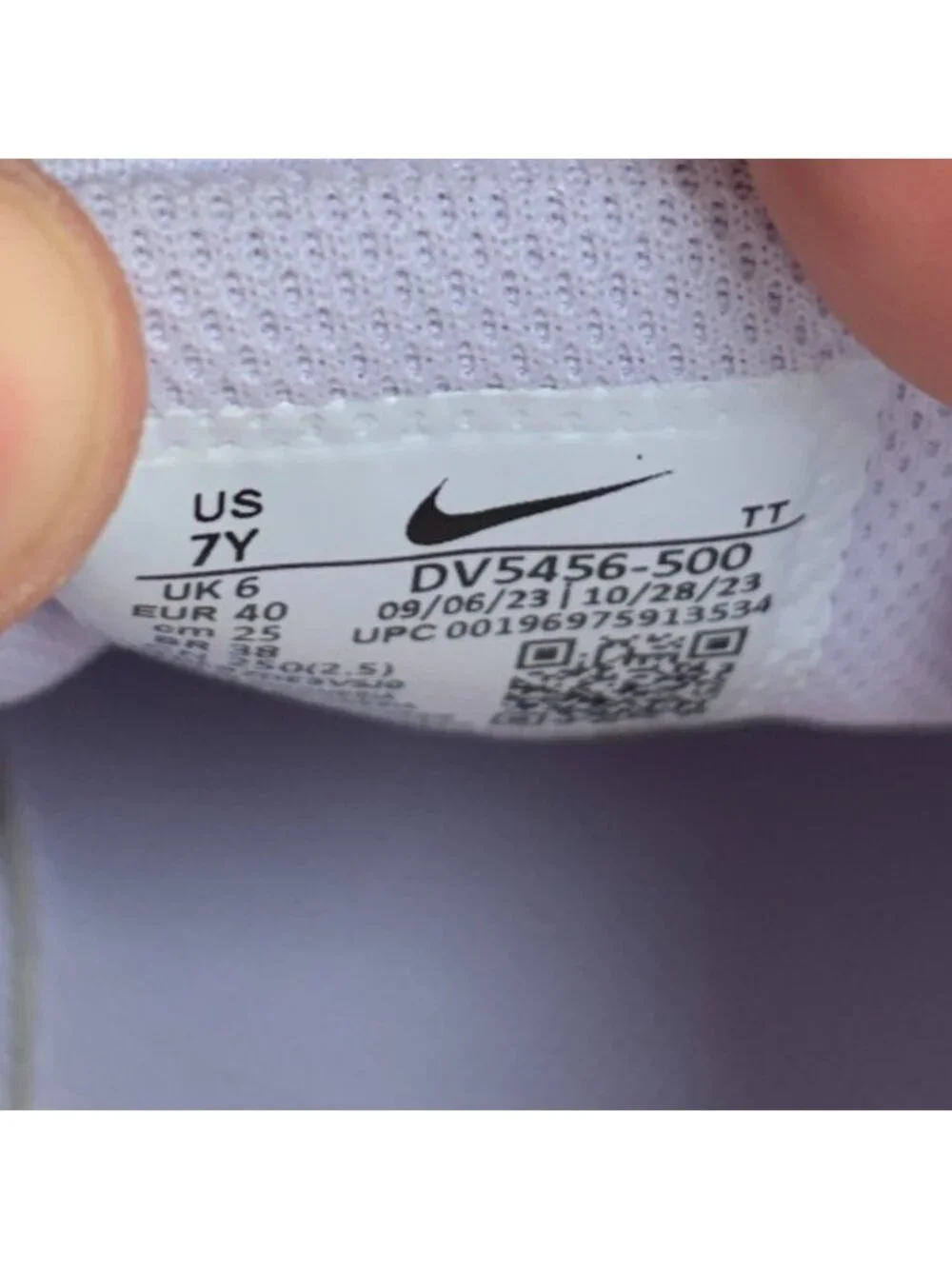 Nike please review