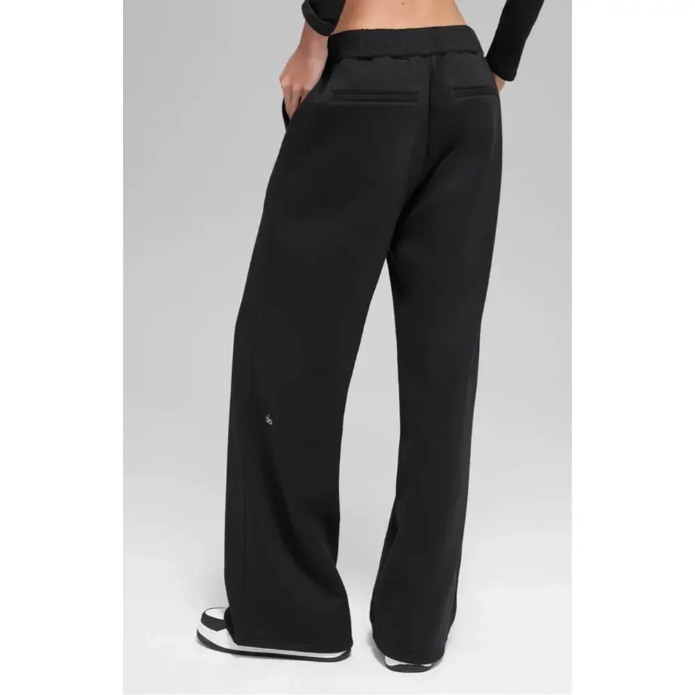ALO Yoga brand alo