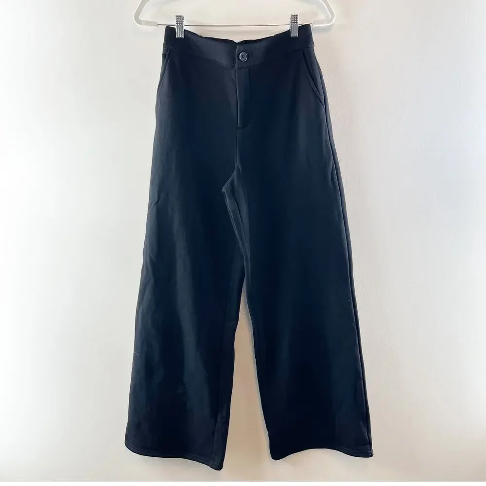 ALO Yoga brand alo