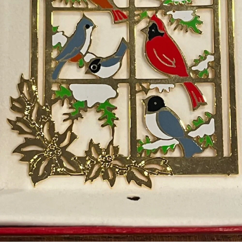 Camerlane birds window