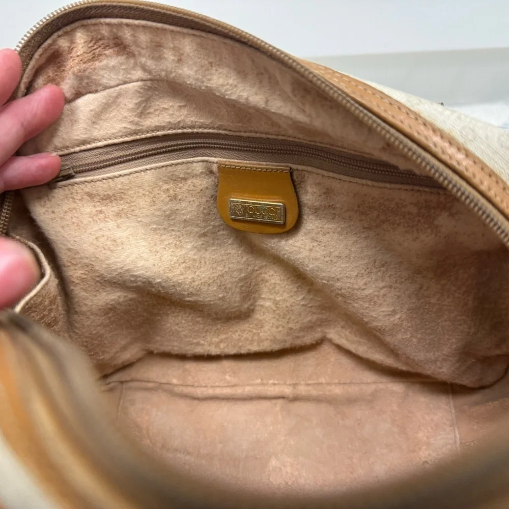 Gucci top suede