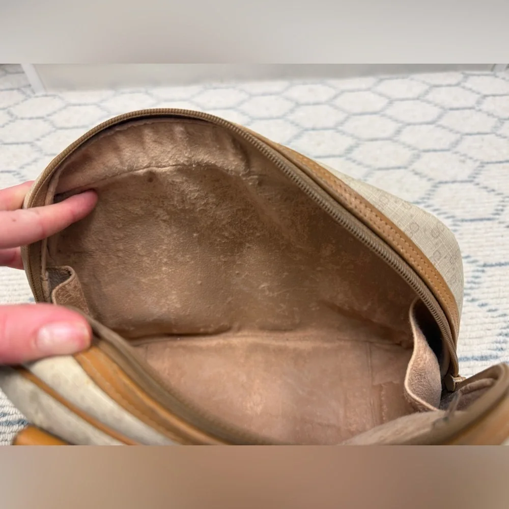 Gucci supreme outs cleaned