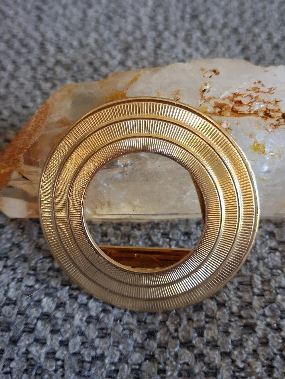 N/A shiny gold
