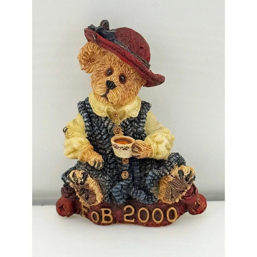 Vintage 2000 Boyd's Bear Pin Featuring Caitlin A Fine Cup Of Tea