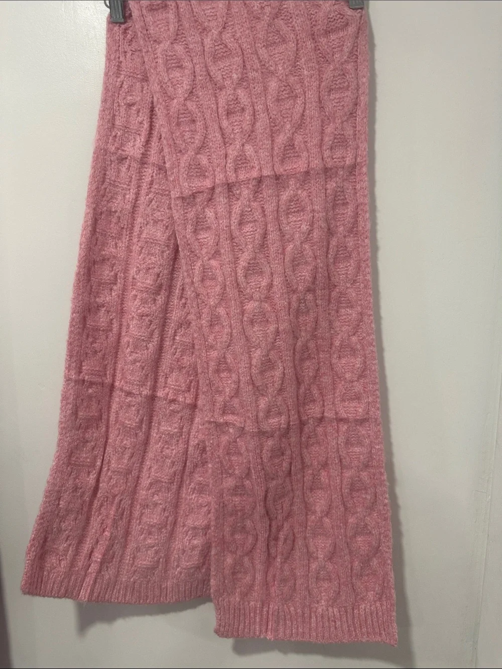 Soft Pink Cable Knit Scarf