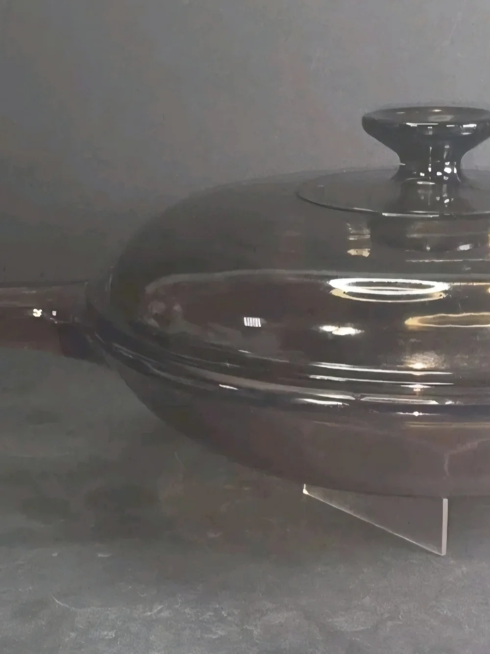 Pyrex tempered glass