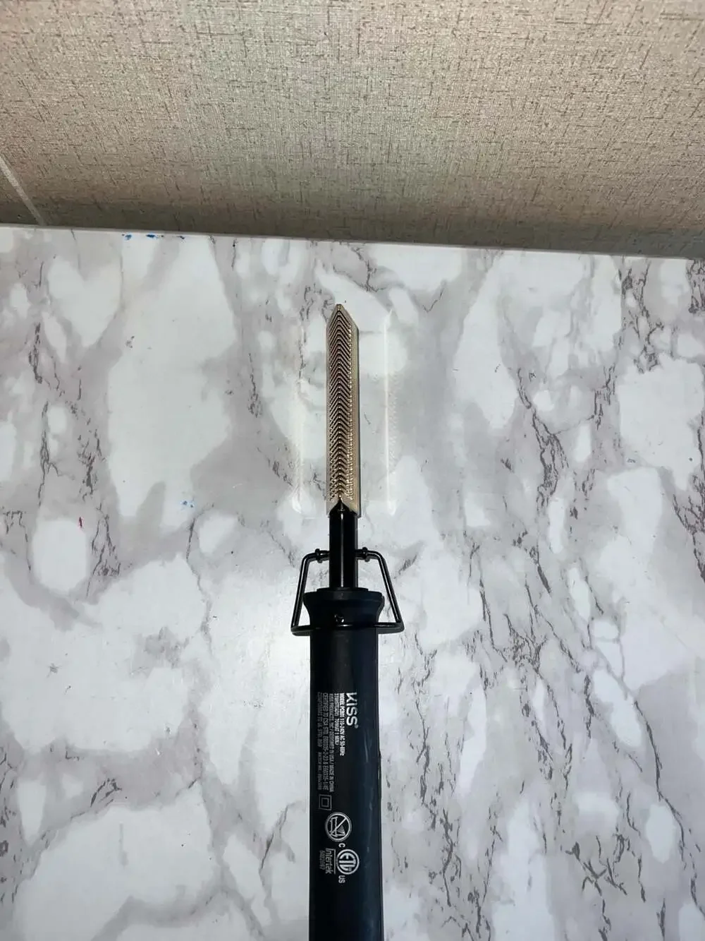 Kiss professional pressing