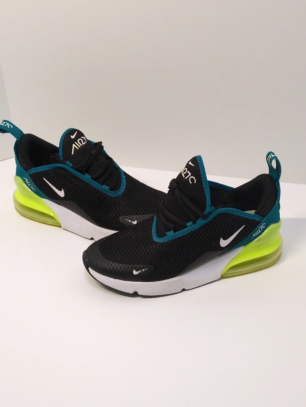 ​Nike Air Max 270 Black Teal Volt Green Kids Youth Sneakers Size 3Y AO2372-026