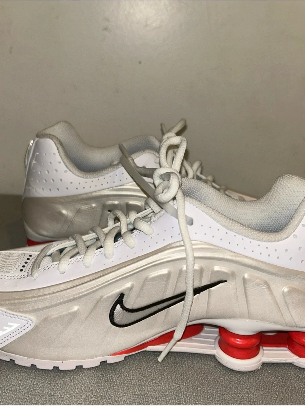 Nike shox r4