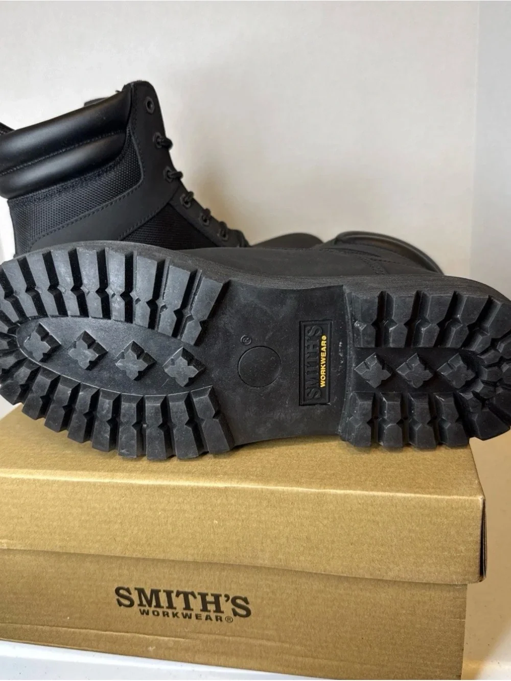 SMITH sturdy lace