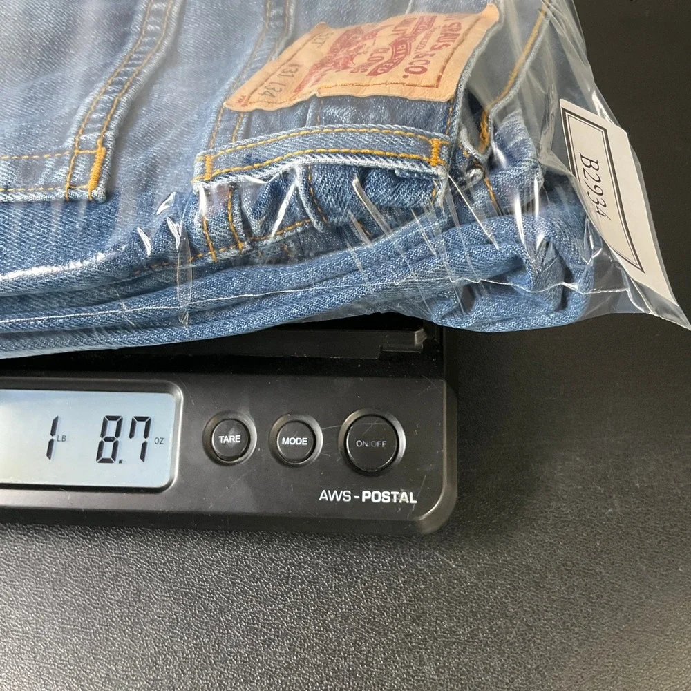 Levis levi 527