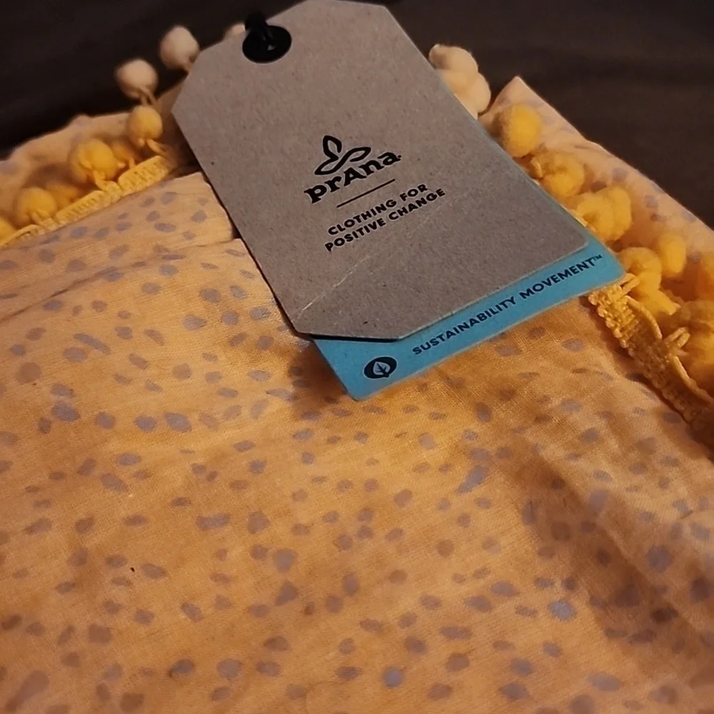 N/A stefany geometric scarf