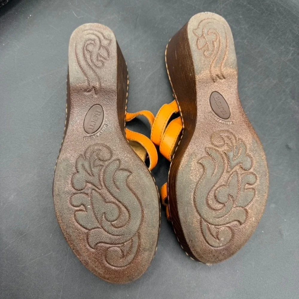Born flower wedge