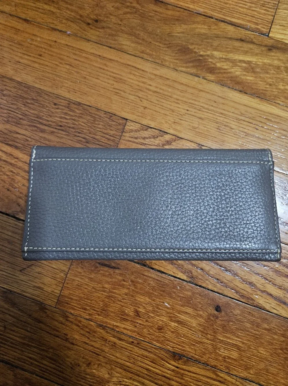 Dooney & Bourke classic pebbled