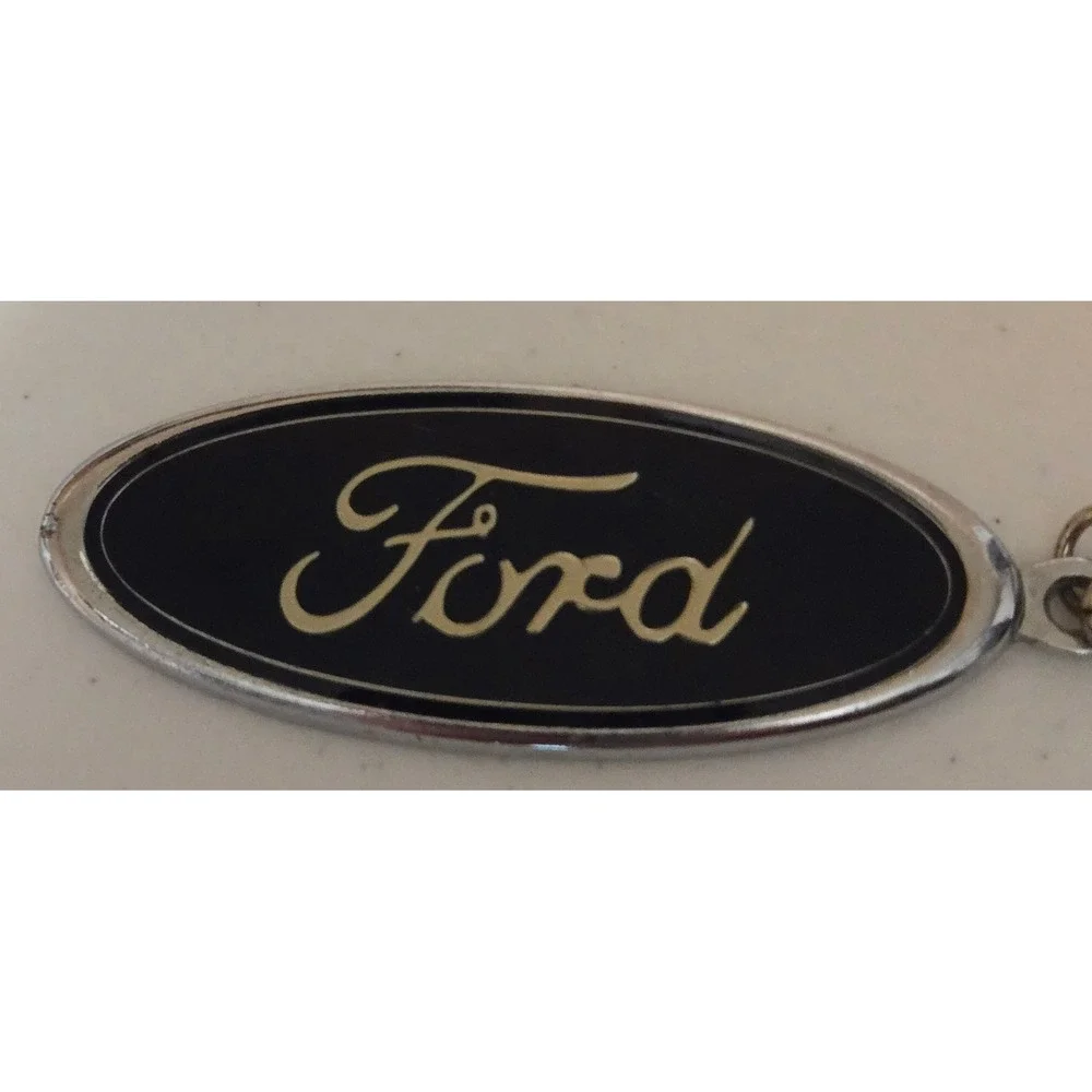 Ford authentic racing
