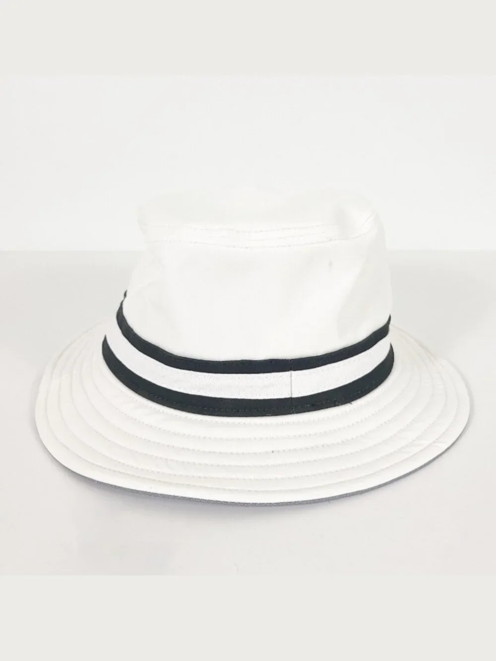 Vintage bucket hat