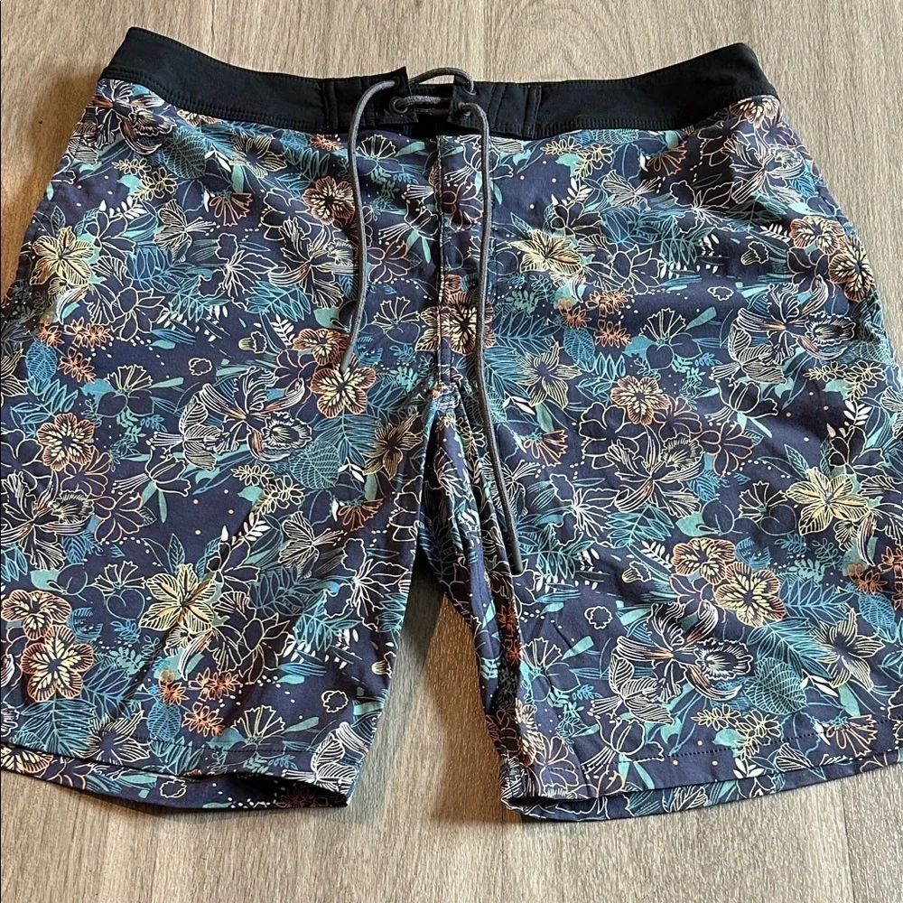 J. Crew Blue and Black Floral Men's Swim Shorts