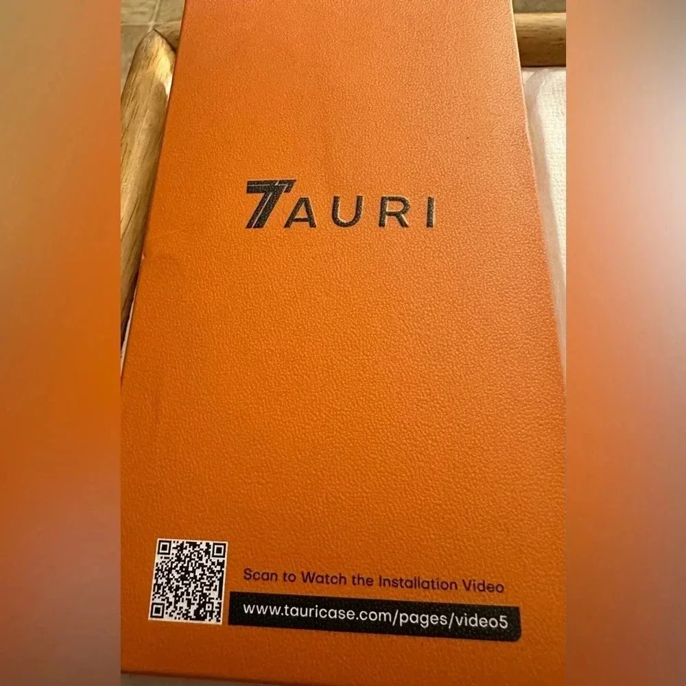 Tauri crystal details