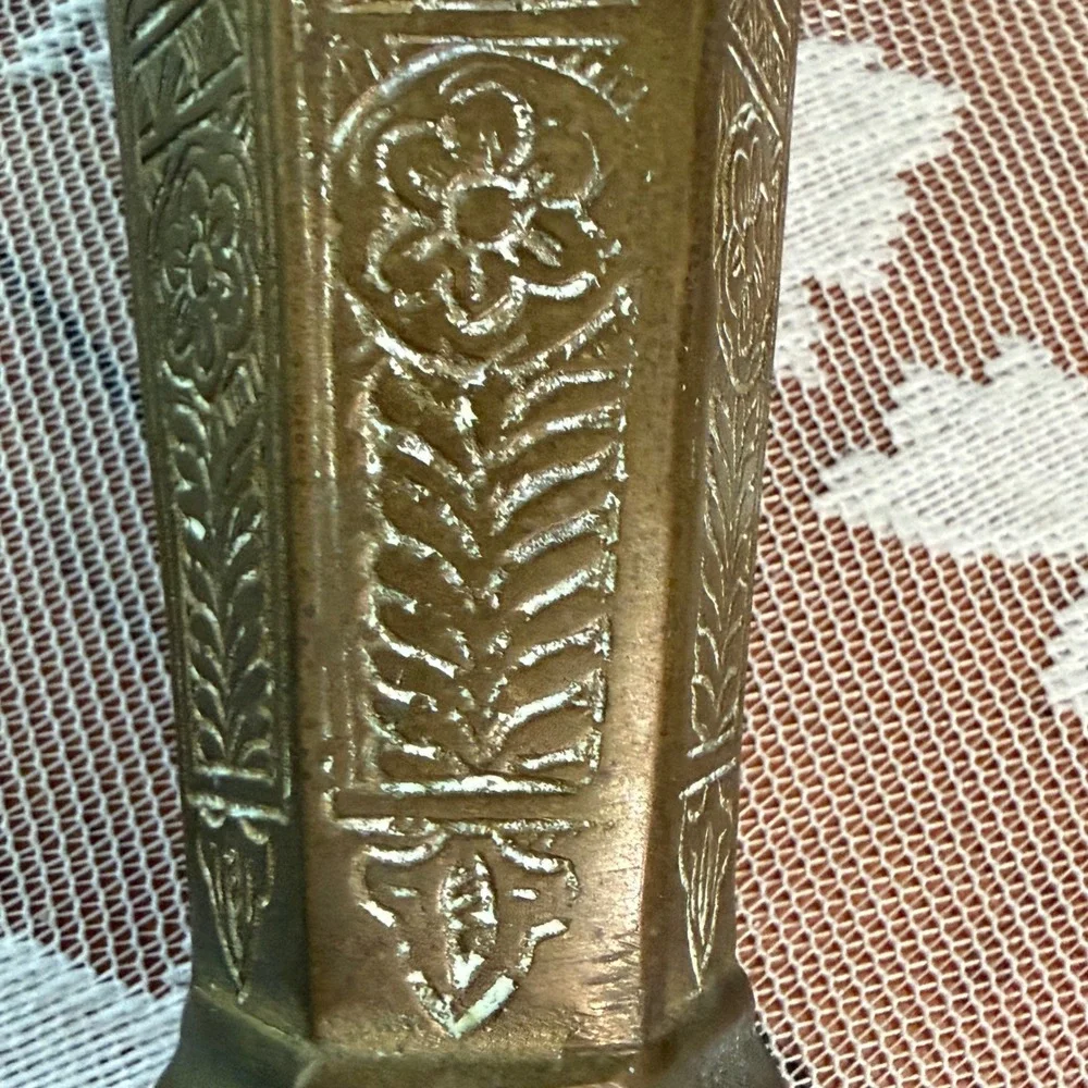 Unbranded patina patterns