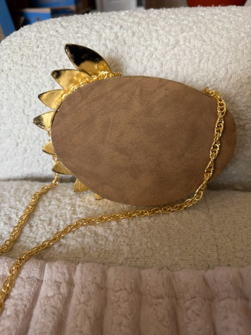 N/A statement piece