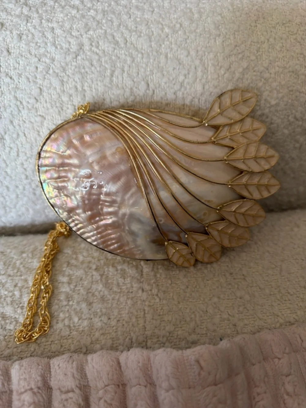 N/A statement piece