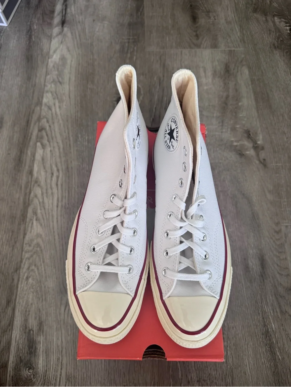 Converse up maroon