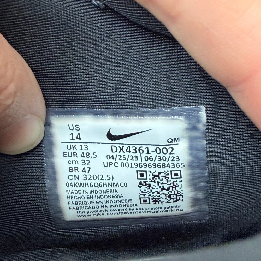 Nike black rubber