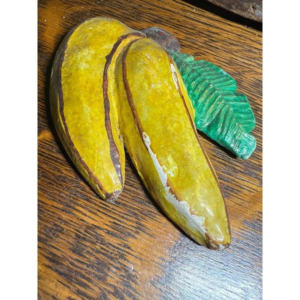 Unbranded vintage set