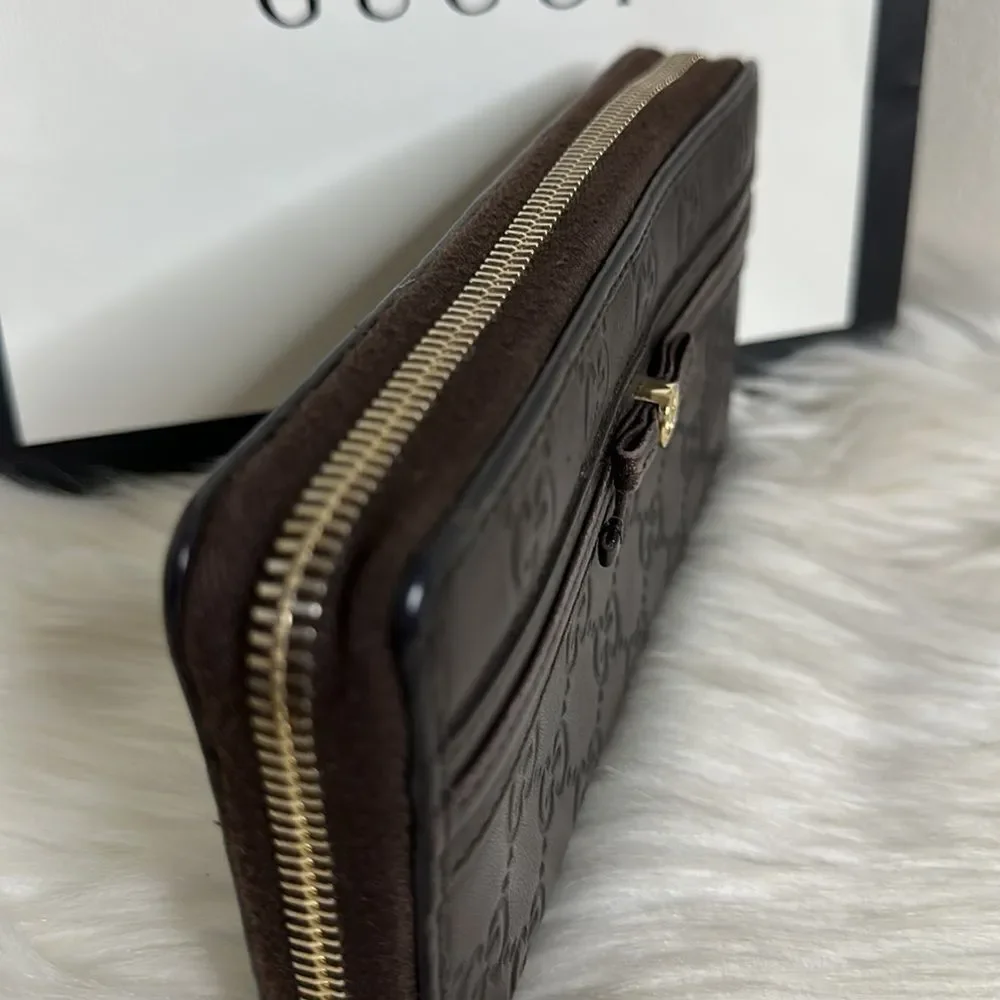 Gucci preloved guccissima