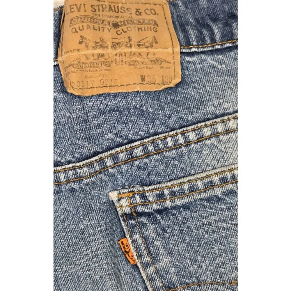 Levis product distressed