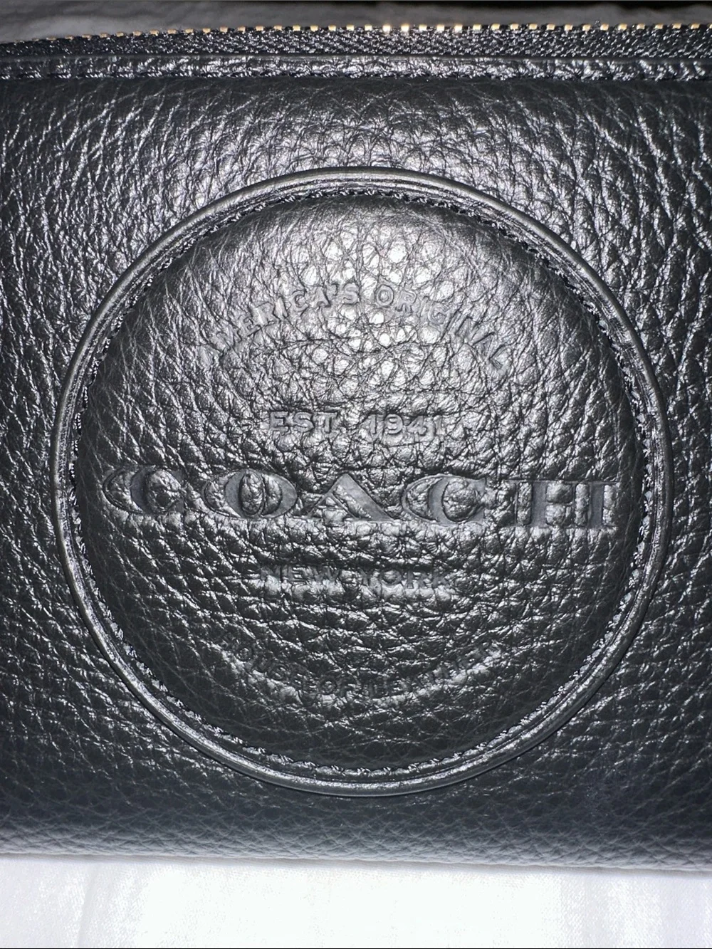 Coach wristlet zip