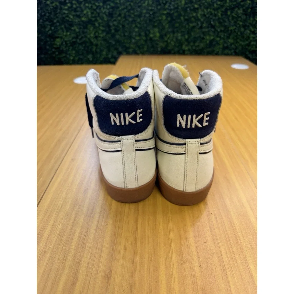 Nike Blazer Mid '77 Premium Sail/Sail-Midnight Navy DQ7672-100 Men's Size 9.5