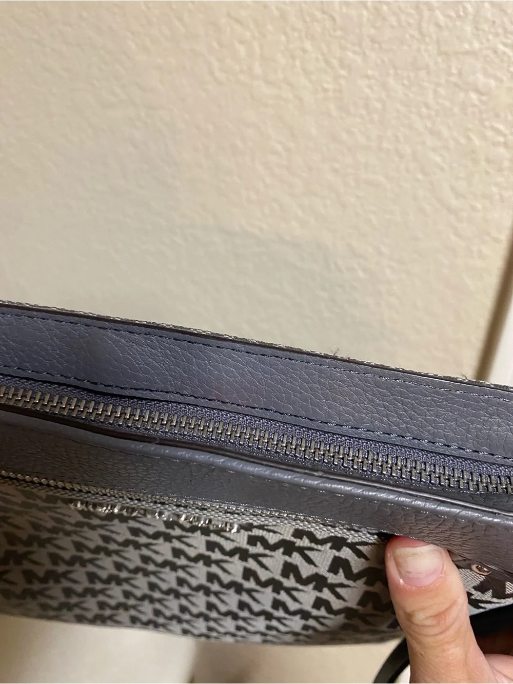 Michael Kors front zipper